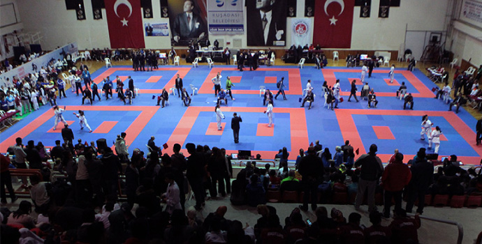 Trabzon Karate'de 3. oldu