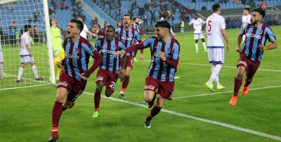 Okay Yokuşlu: Trabzonspor'da mutluyum