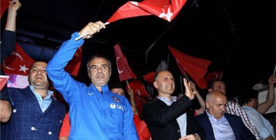 Trabzonspor demokrasi nöbetindeydi